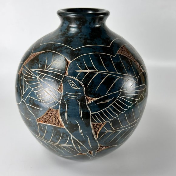 Vtg Nicaragua Vase Clay Pottery Folk Art Carved Incised Hummingbird Flower 6" - Picture 3 of 10